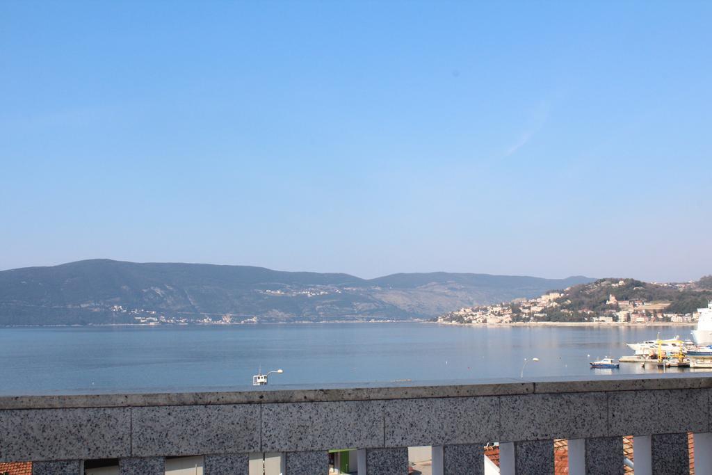 Tazex Apartments Herceg Novi Buitenkant foto