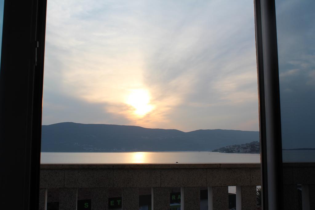 Tazex Apartments Herceg Novi Buitenkant foto